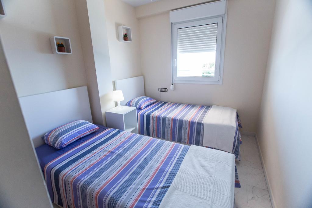Deluxe Sea View Apartments 托雷莫利诺斯 外观 照片