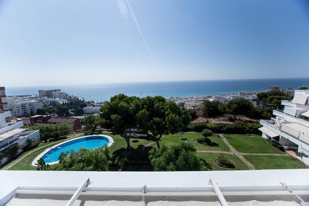 Deluxe Sea View Apartments 托雷莫利诺斯 外观 照片
