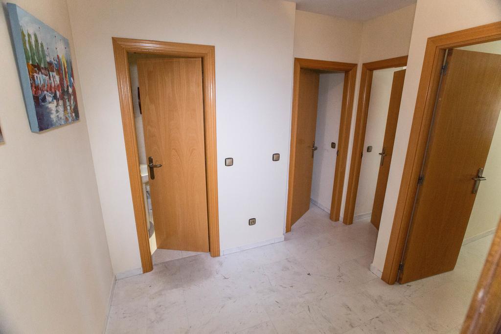 Deluxe Sea View Apartments 托雷莫利诺斯 外观 照片